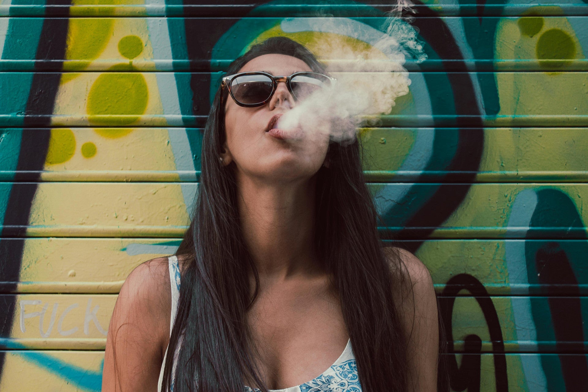 What Are Blinkers: Everything You Need To Know Koi CBD What Are Blinkers: Everything You Need To Know Koi CBD